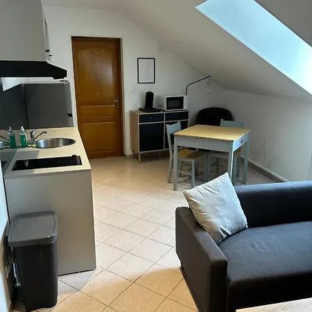 Hyper Centre Petit Diamerisma * Charleville-Mézières